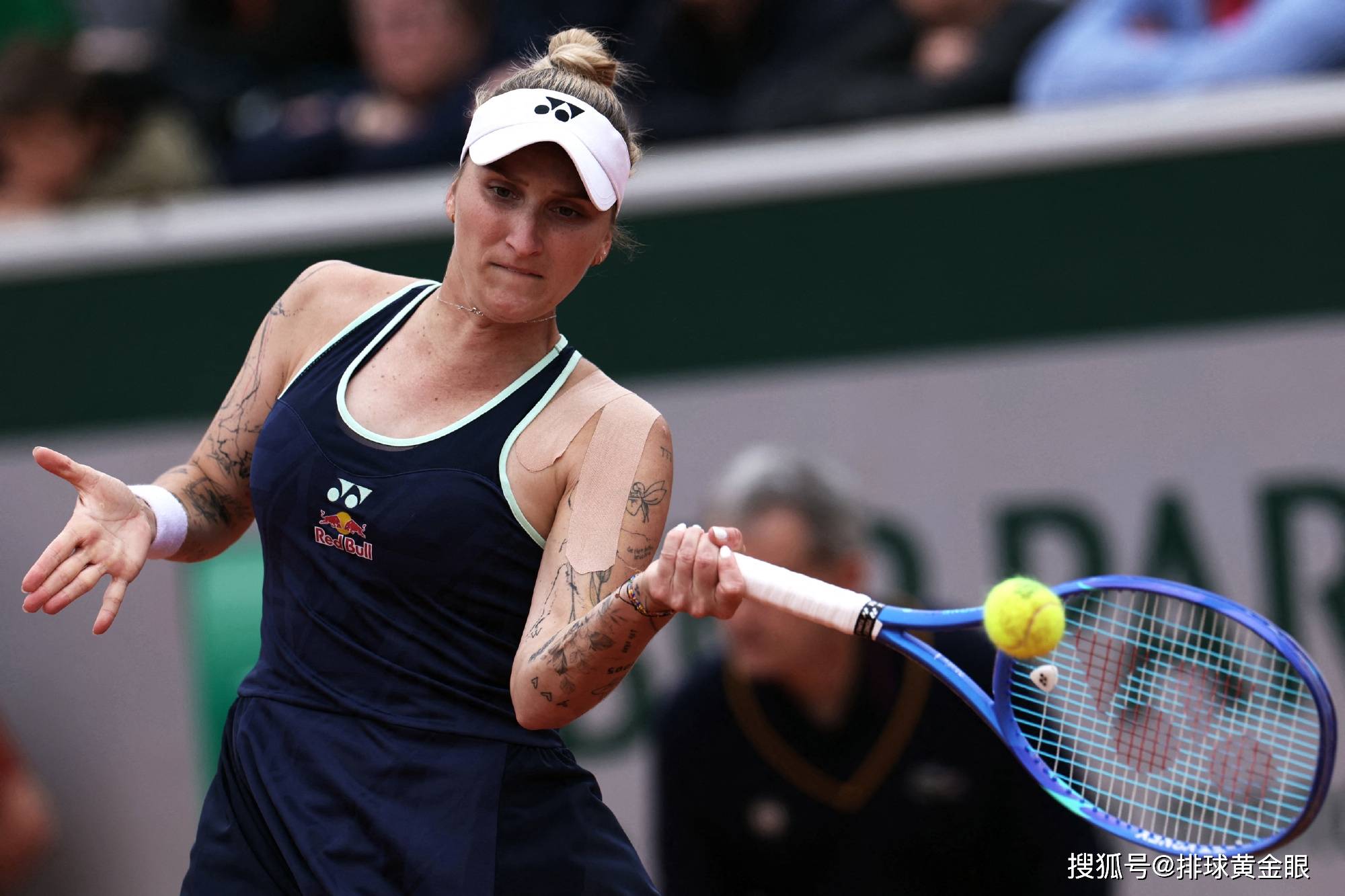 乐动体育官网 - 莎拉波娃巅峰对决，阿扎伦卡与60激战DWG分钟，逆转胜负难料！
